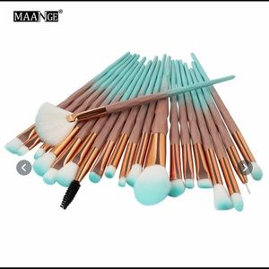 Makeup Brushes